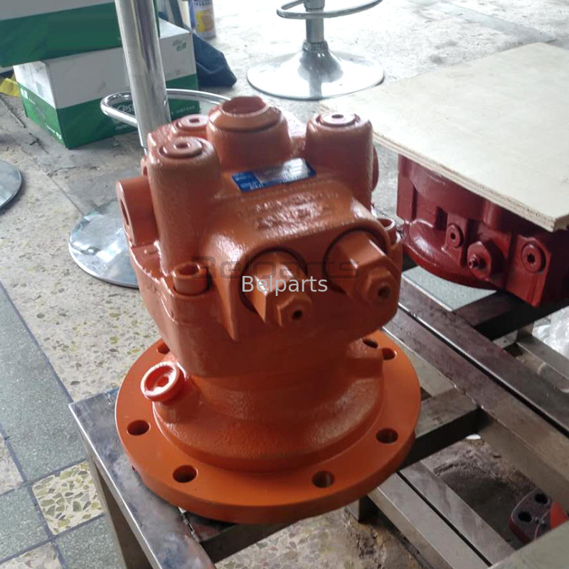 Suku Cadang Excavator 4404045 Swing Motor Assy Hitachi Ex50 Hydraulic Motor Swing