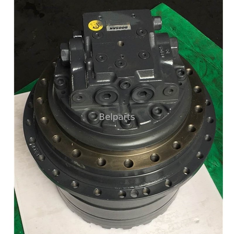 DX255LC Excavator Traveling Motors K1011413A Travel Motor Hidrolik Untuk Doosan