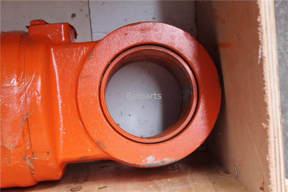 Excavator Silinder Hidraulik Assy ZX470 Boom Silinder Arm Silinder Ember Silinder Assy 4698938C YA00004895