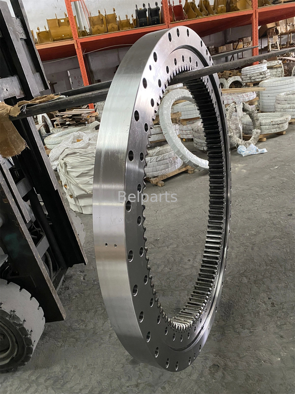 Hitachi ZX450-3 9247287 Slewing Bearing Slewing Ring Untuk suku cadang excavator