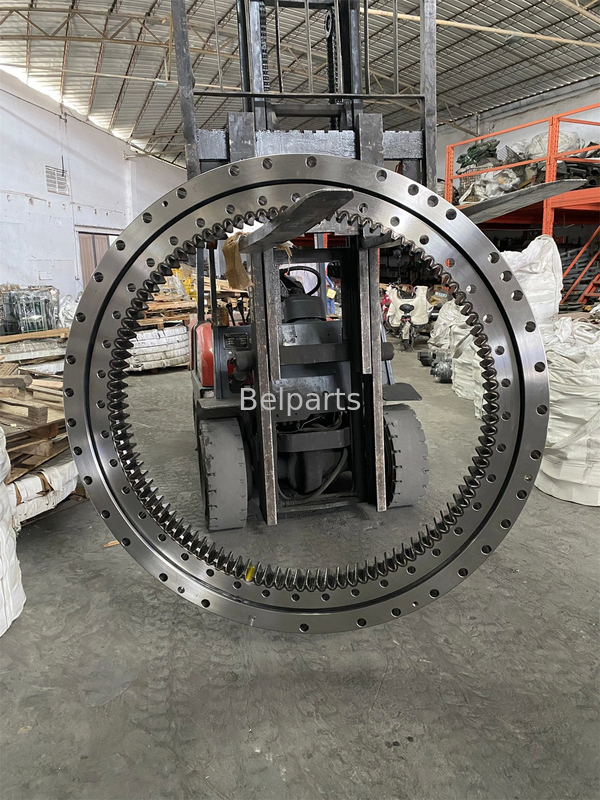Hitachi ZX450-3 9247287 Slewing Bearing Slewing Ring Untuk suku cadang excavator