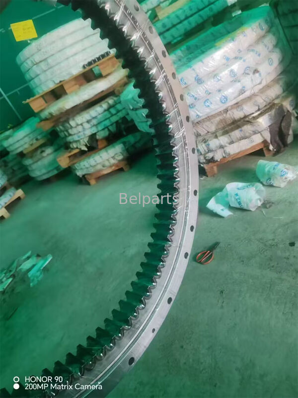 ZG3210-9C Slewing Bearing untuk Excavator Spare Parts 12-276 Swing Circle Slew Ring OEM