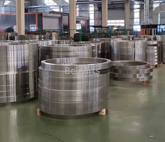 SK135SR-2 Slewing Bearing for Kobelco Excavator Spare Parts YY40F0009F1 Swing Circle Slew Ring Pasar Belakang