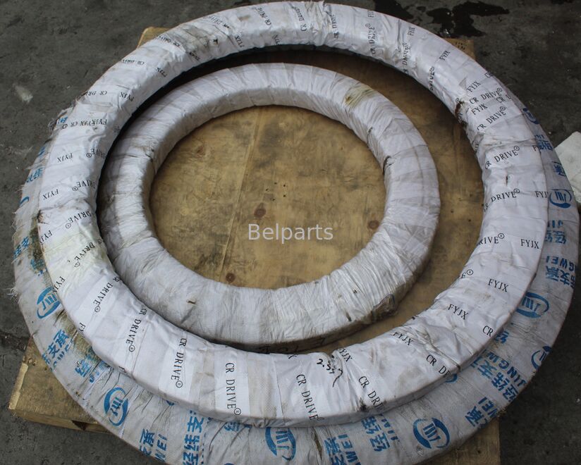 Bantalan Slewing PC138US-8 untuk Suku Cadang Excavator Komatsu 22B-25-21100 Swing Circle Slew Ring OEM