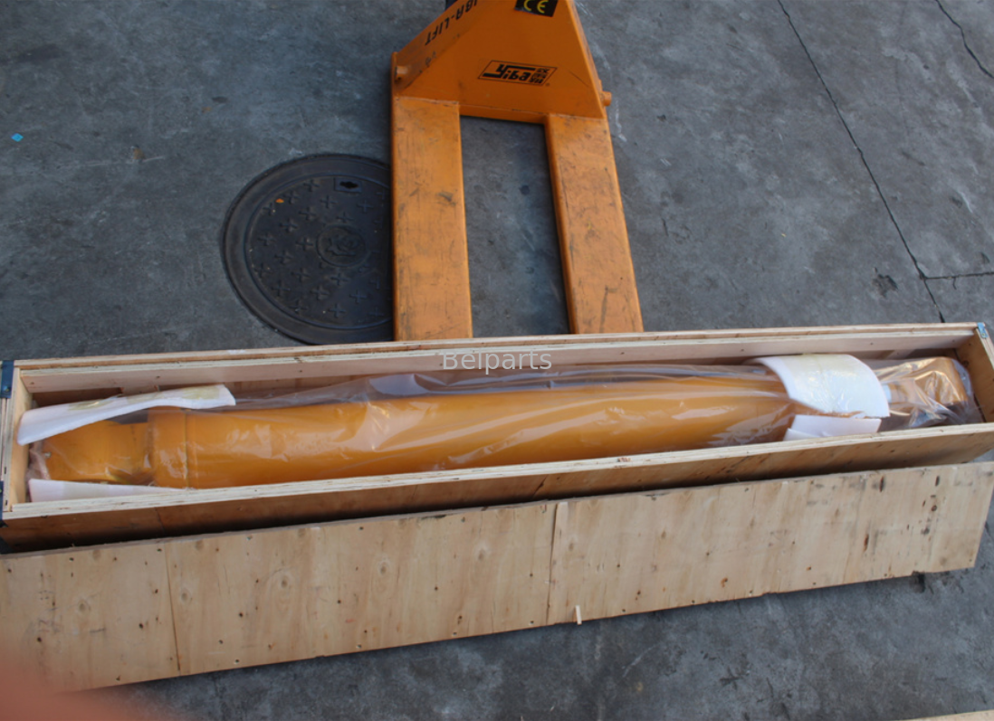 Deere 450D LC 450D Silinder Lengan Hidraulik untuk Suku Cadang Ekskavator 4653044G Aftermarket Kualitas Tinggi