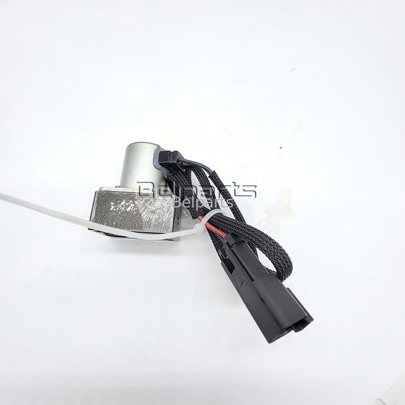 Mesin Pemindah Tanah PC200-8 Excavator 702-21-55901 702-21-57400 Katup Pilot Pompa Utama