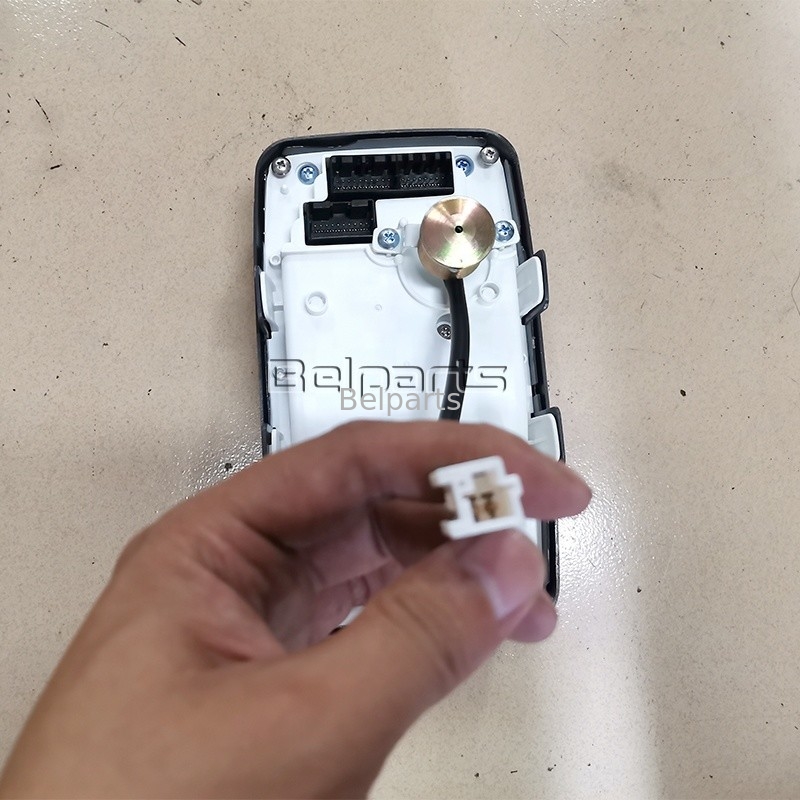Excavator Bagian LCD Cluster Gauge Monitor 4488903 4652262 Untuk ZX330 ZX200 ZX360 ZAX330 ZAX360 ZAXIS200 ZAXIS330 Tampilan P