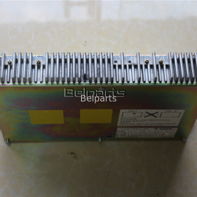 Mesin mesin SK210-6 SK210-6E SK200-6E Pengontrol Mesin YN22E00153F1 Papan Komputer untuk excavator