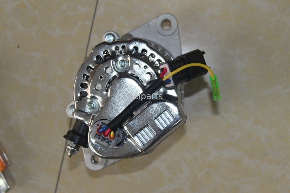 Mesin Suku Cadang Excavator 119626-77210 Alternator 4TNV94 Generator R60-7 R55-7