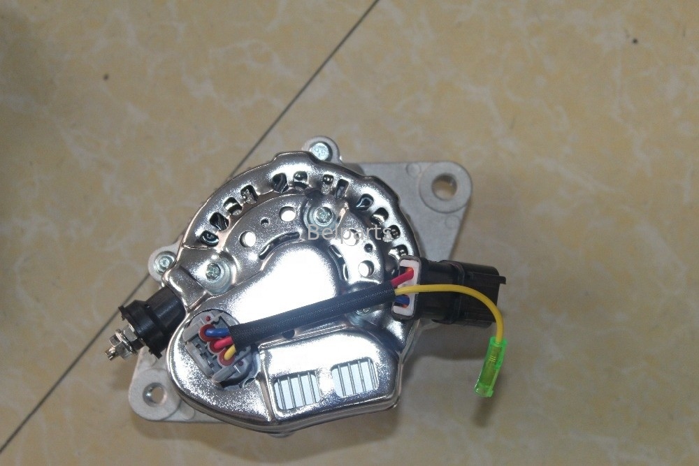 Mesin Suku Cadang Excavator 119626-77210 Alternator 4TNV94 Generator R60-7 R55-7