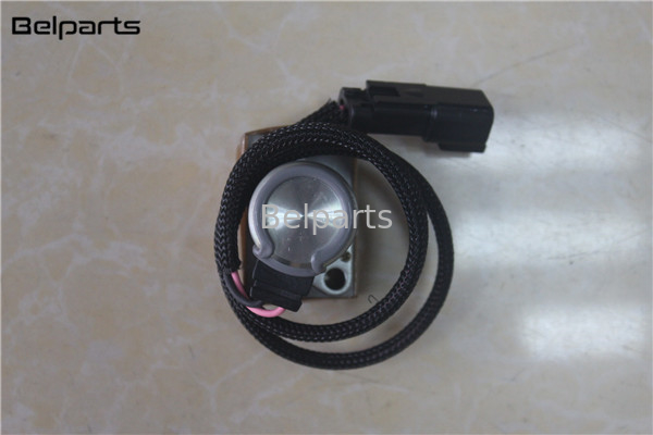 Belparts Excavator Spare Part Pompa Hidrolik Kontrol Pilot Valve 702-21-57400 Solenoid Valve untuk PC200-8 PC220-8 PC300-8